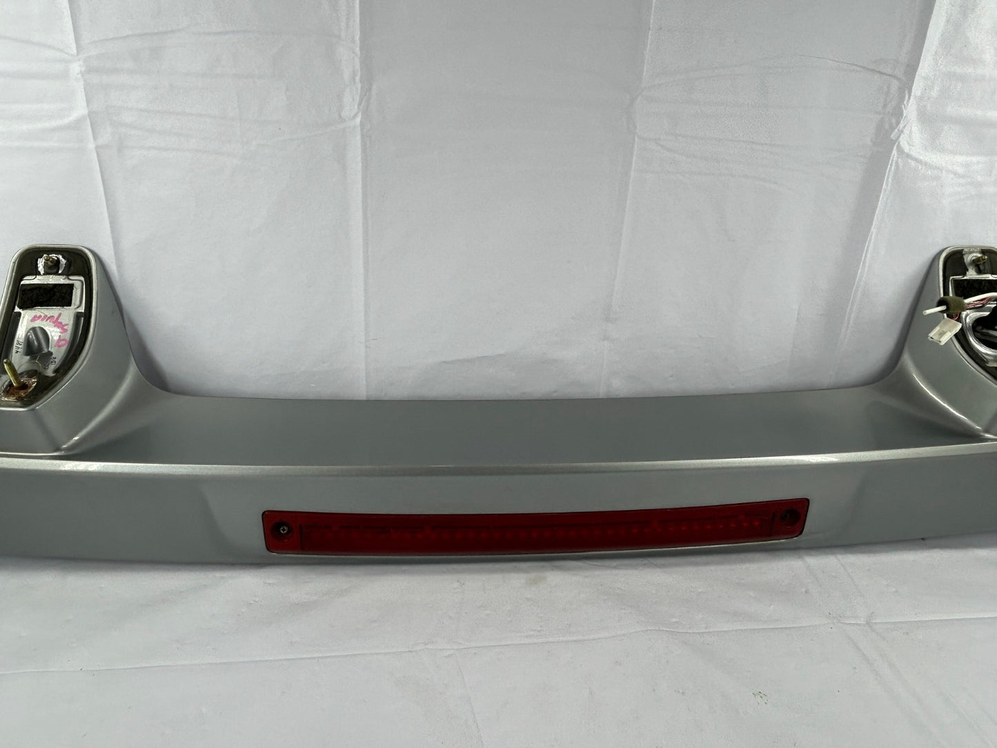 2001-2005 Toyota Sequoia 3rd Brake Light Spoiler Wing Silver OEM