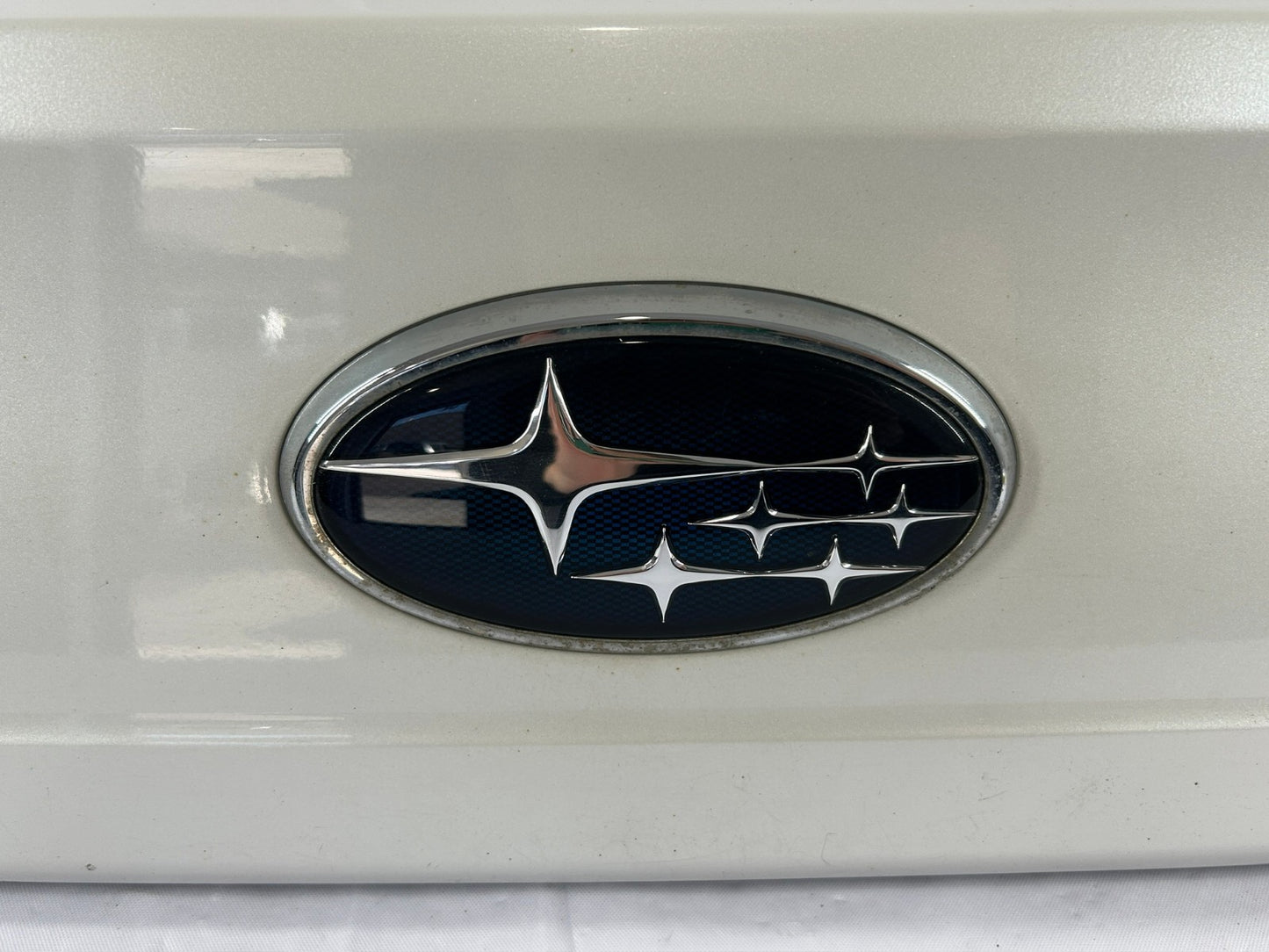 2012-2014 Subaru Outback Trunk Hatch Trim Finish Panel Garnish White 37J OEM