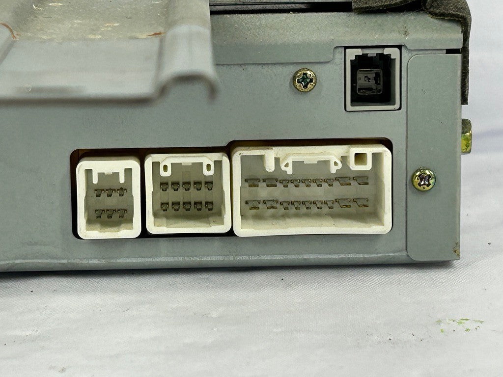 2002 Lexus LX470 Navigation Computer Module Drive 86841-47020 OEM