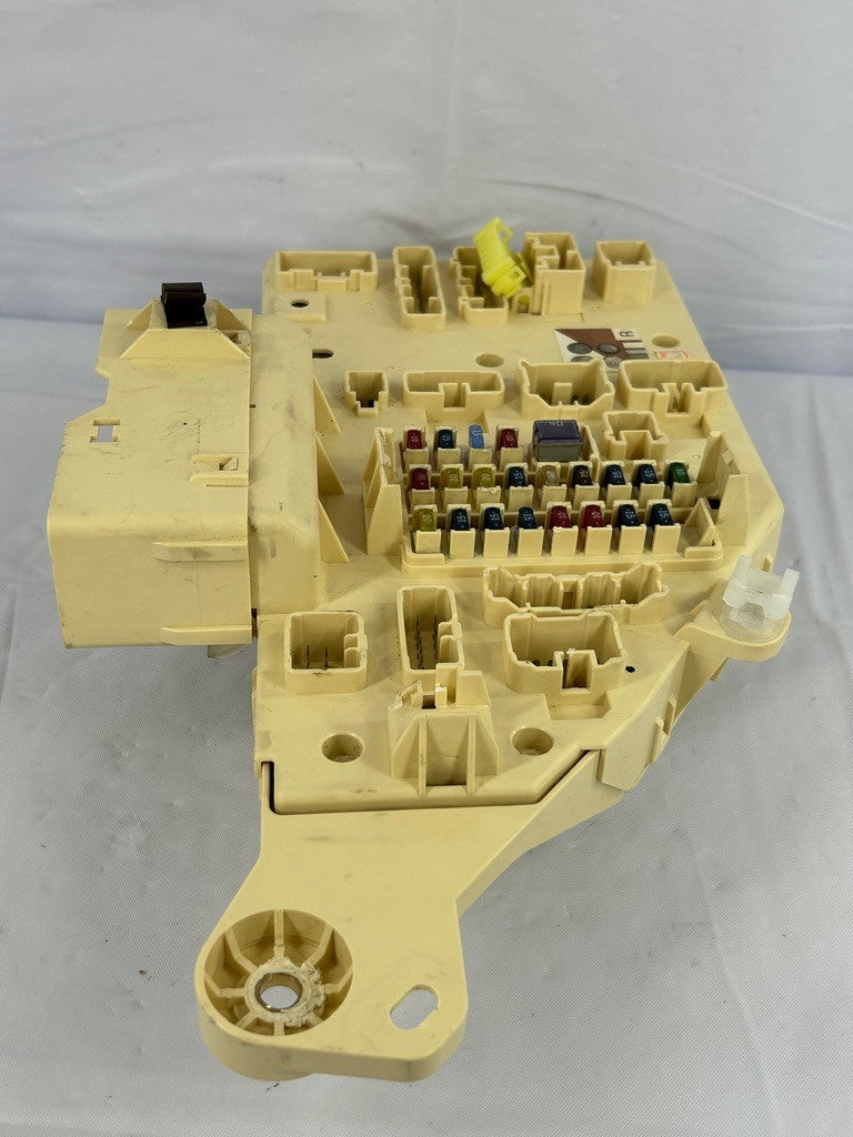 1998-2002 Land Cruiser Lexus LX470 Dash Left Junction Block Cabin Fuse Box OEM