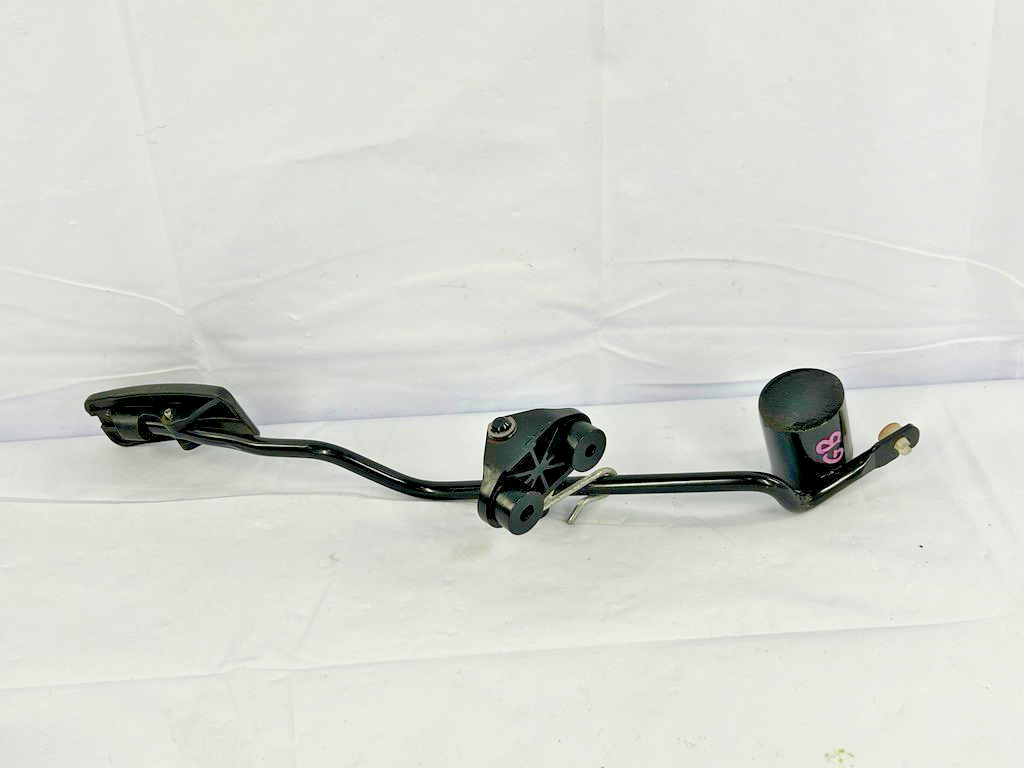 1998-2002 Toyota LX470 Gas Pedal Accelerator 78120-60240 Assembly OEM