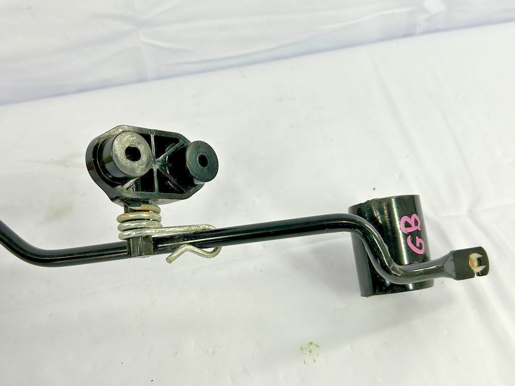 1998-2002 Toyota LX470 Gas Pedal Accelerator 78120-60240 Assembly OEM