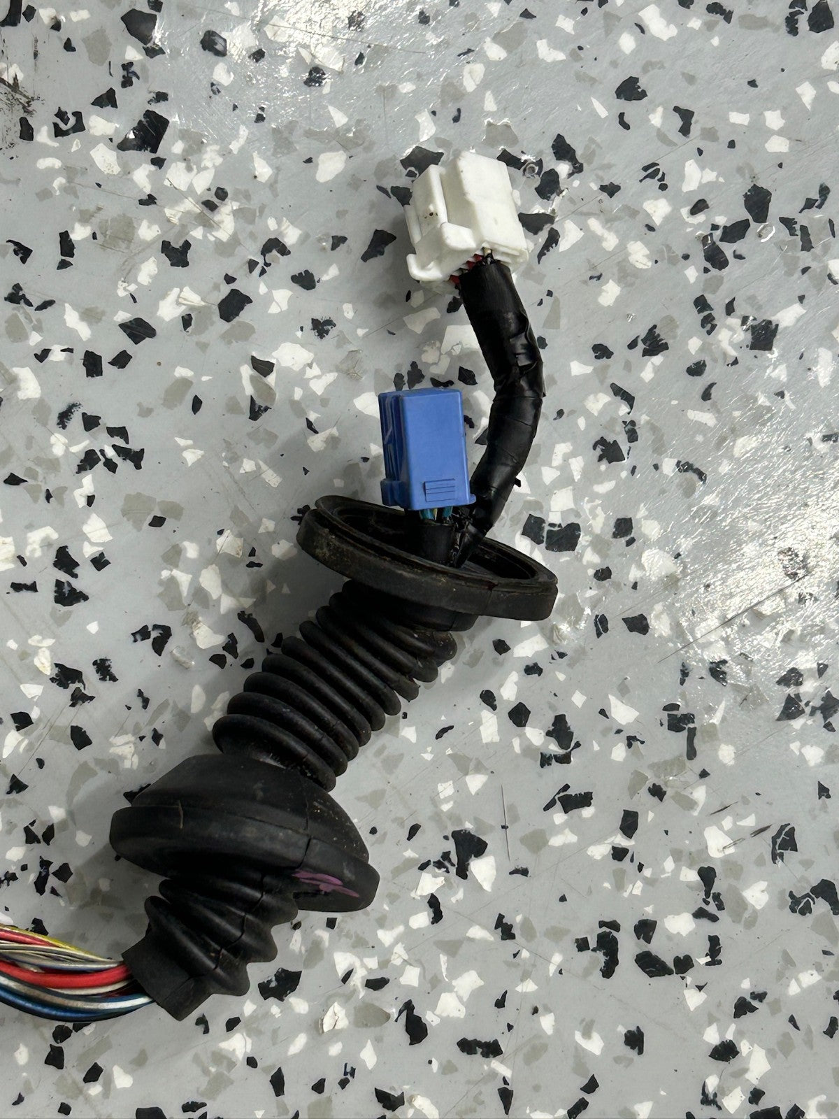 1998-2002 Lexus LX470 Right Rear Door Wiring Harness Cable OEM
