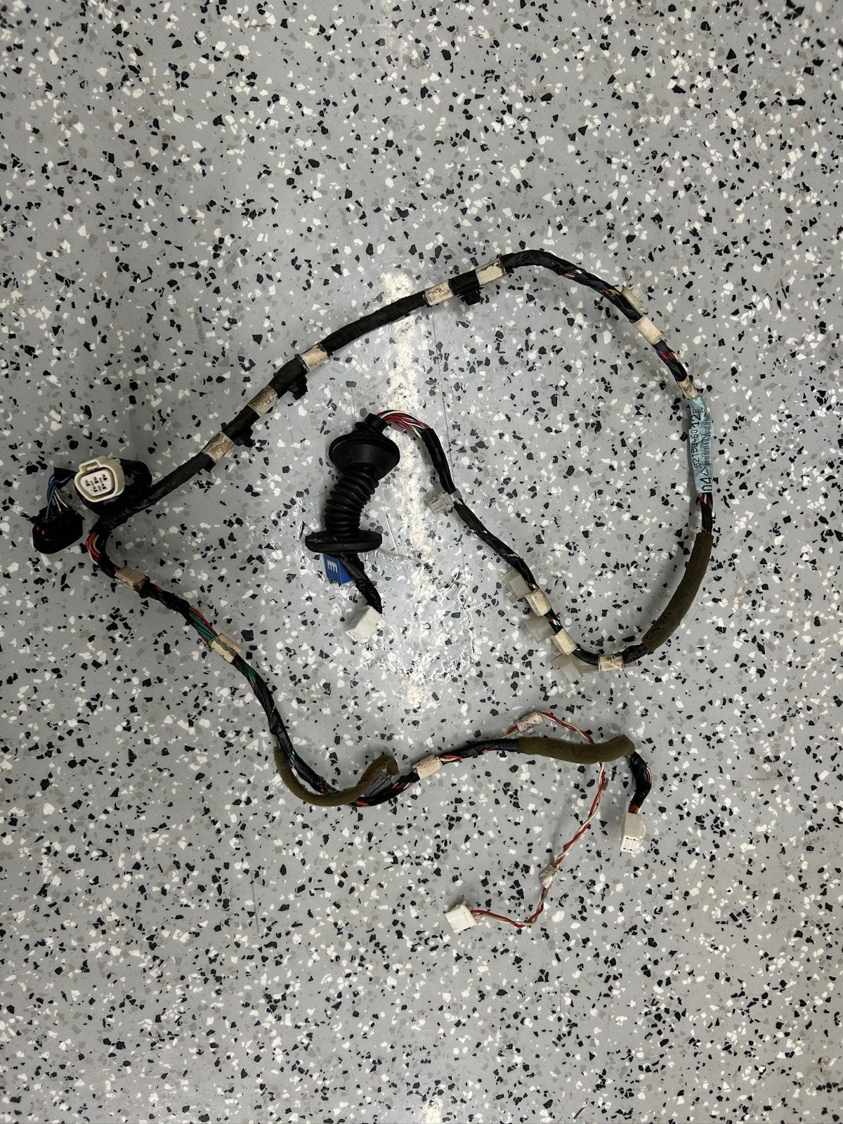 1998-2002 Lexus LX470 Left Rear Door Wiring Harness Cable OEM