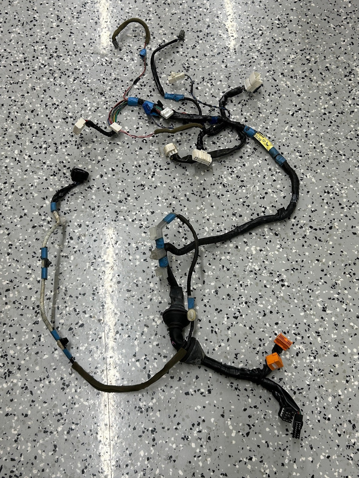 2000-2003 Lexus LX470 Left Front Door Wiring Harness Cable OEM