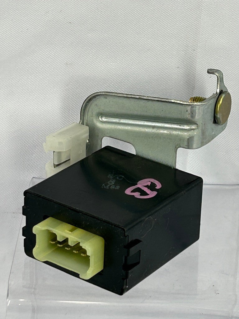 1998-2007 Lexus LX470 Transmission Relay Control Module 89531-60050 OEM