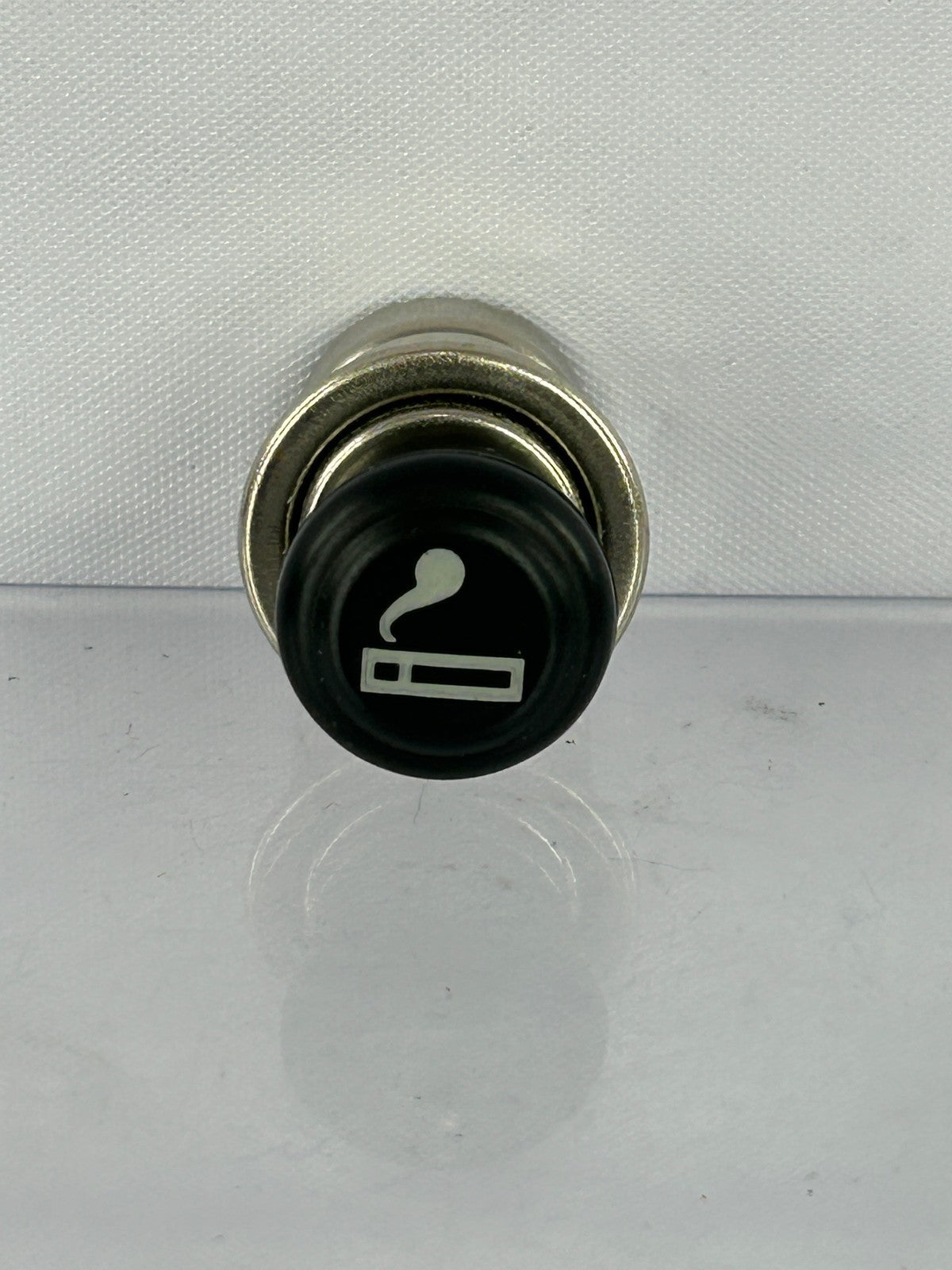 1998-2007 Lexus LX470 Cigarette Lighter Element and Knob Assembly OEM