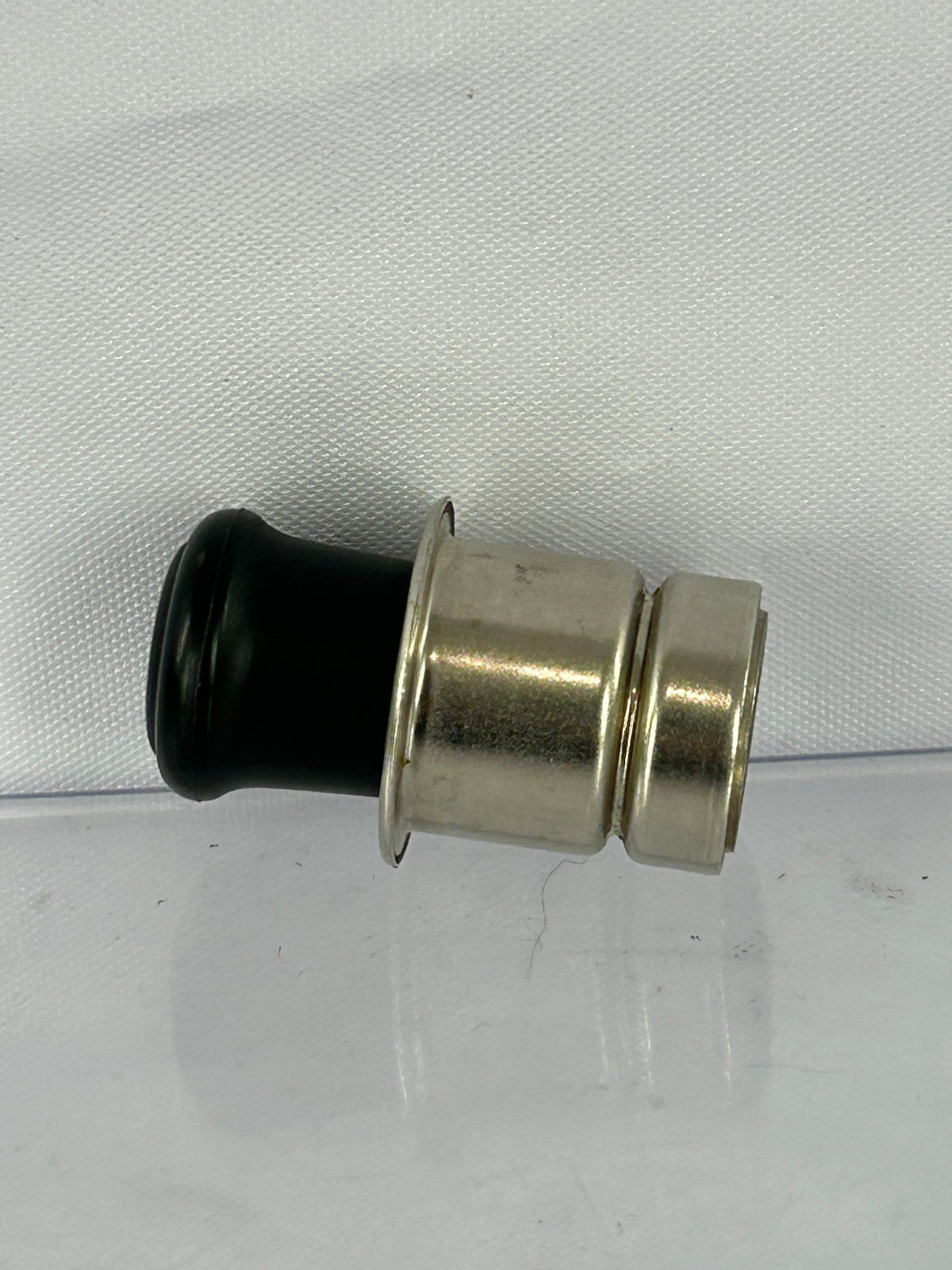 1998-2007 Lexus LX470 Cigarette Lighter Element and Knob Assembly OEM