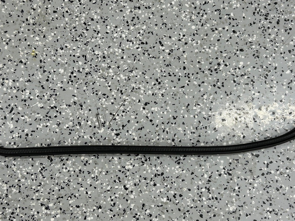 1998-2007 Lexus LX470 Left Rear Quarter Glass Seal OEM