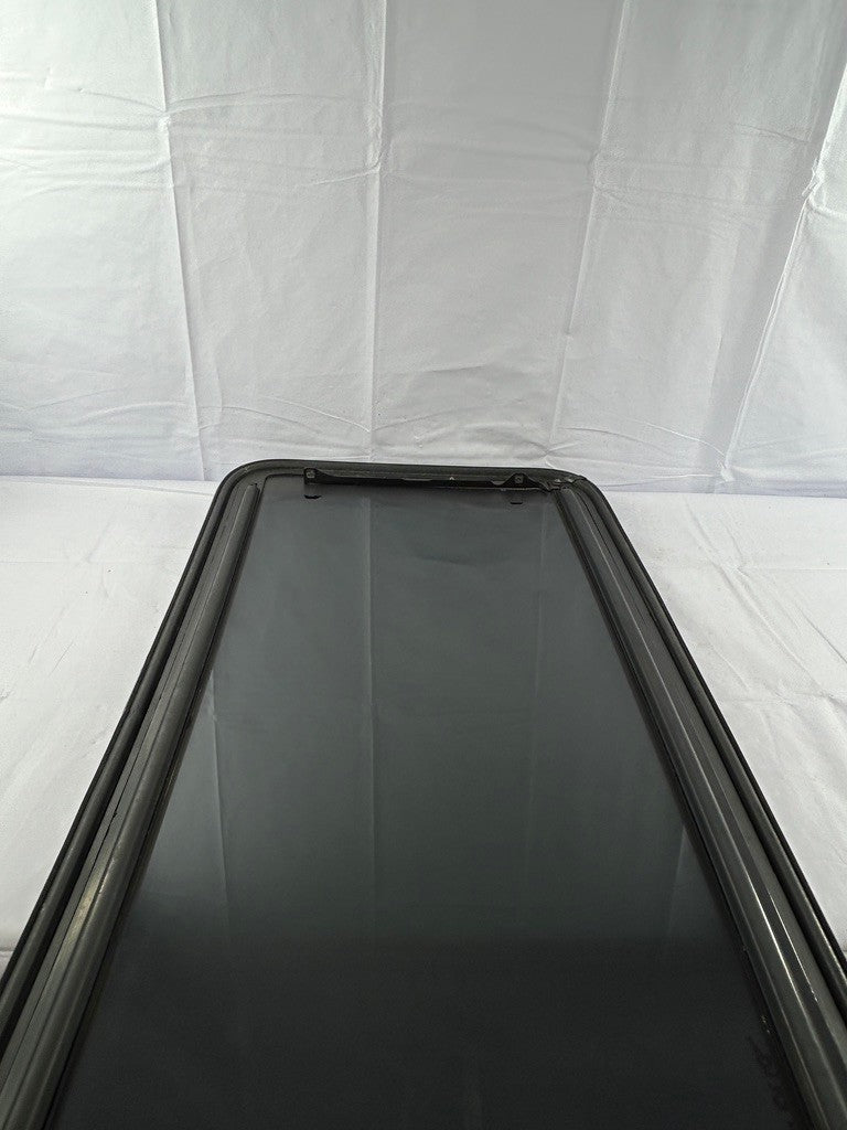 1998-2002 Toyota Corolla Sunroof Sun Moon Roof Top Glass Window 63201-02020