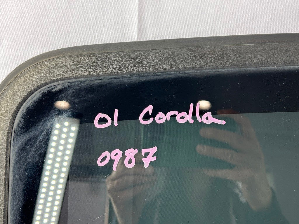 1998-2002 Toyota Corolla Sunroof Sun Moon Roof Top Glass Window 63201-02020