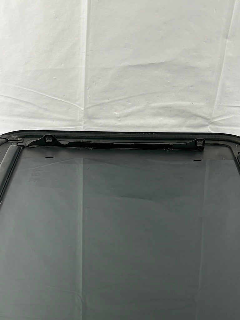 1998-2002 Toyota Corolla Sunroof Sun Moon Roof Top Glass Window 63201-02020