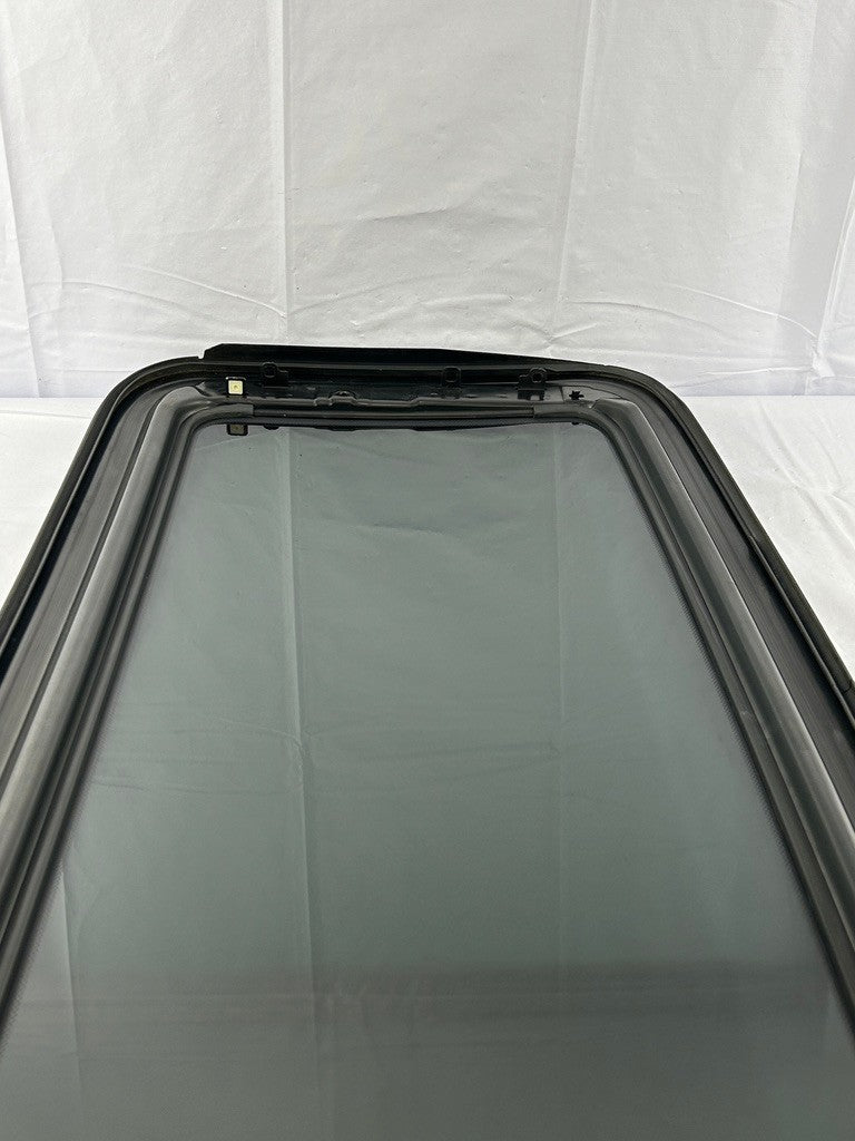 2007-2011 Honda CRV Sunroof Moonroof Sun Moon Roof Glass Panel 70200-SWA-J02