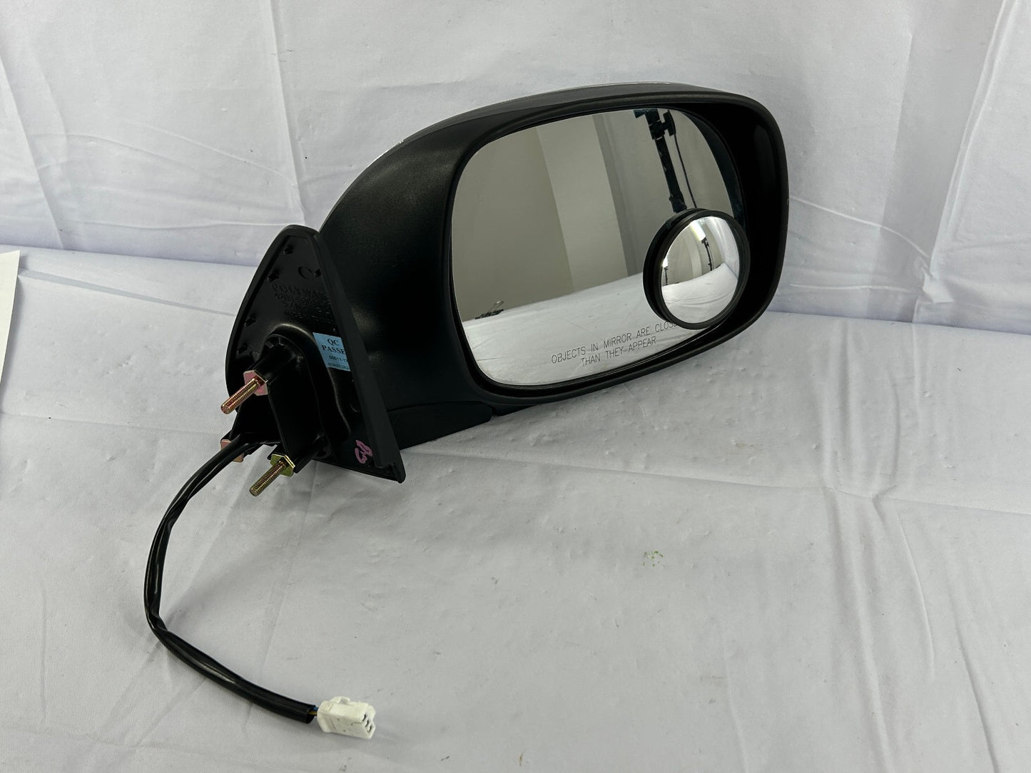 2004-2006 Toyota Tundra Right Side View Mirror Polyway Aftermarket