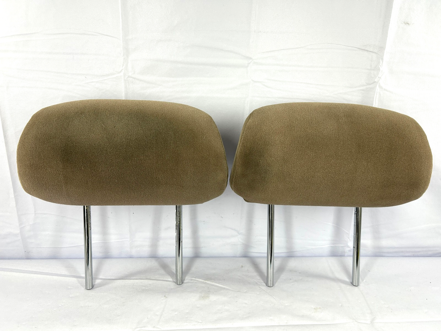 2003-2005 Toyota Tundra Front Headrest Set Brown Cloth OEM