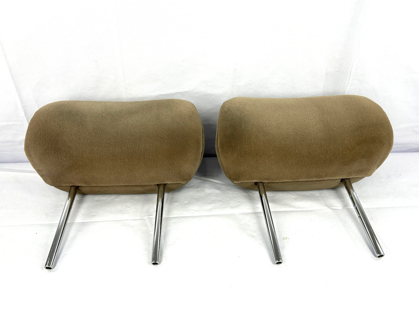 2003-2005 Toyota Tundra Front Headrest Set Brown Cloth OEM