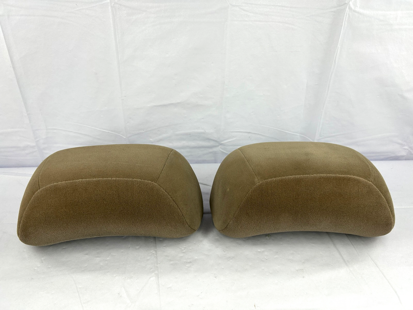 2003-2005 Toyota Tundra Front Headrest Set Brown Cloth OEM