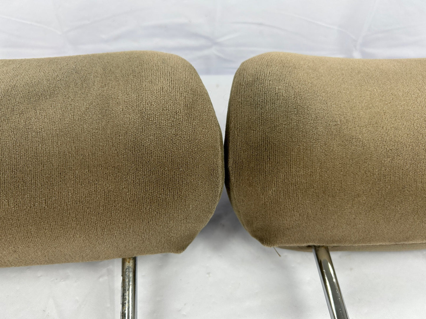 2003-2005 Toyota Tundra Front Headrest Set Brown Cloth OEM