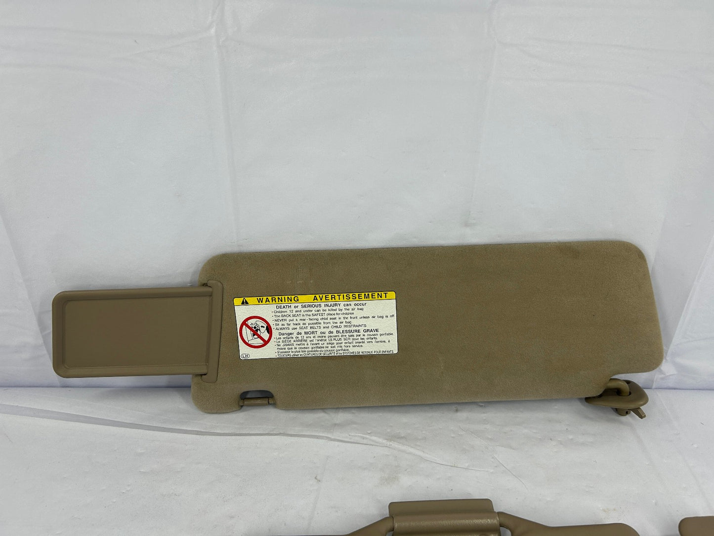 2000-2005 Toyota Tundra Right 2-PIECE Sun Visor Assembly OEM