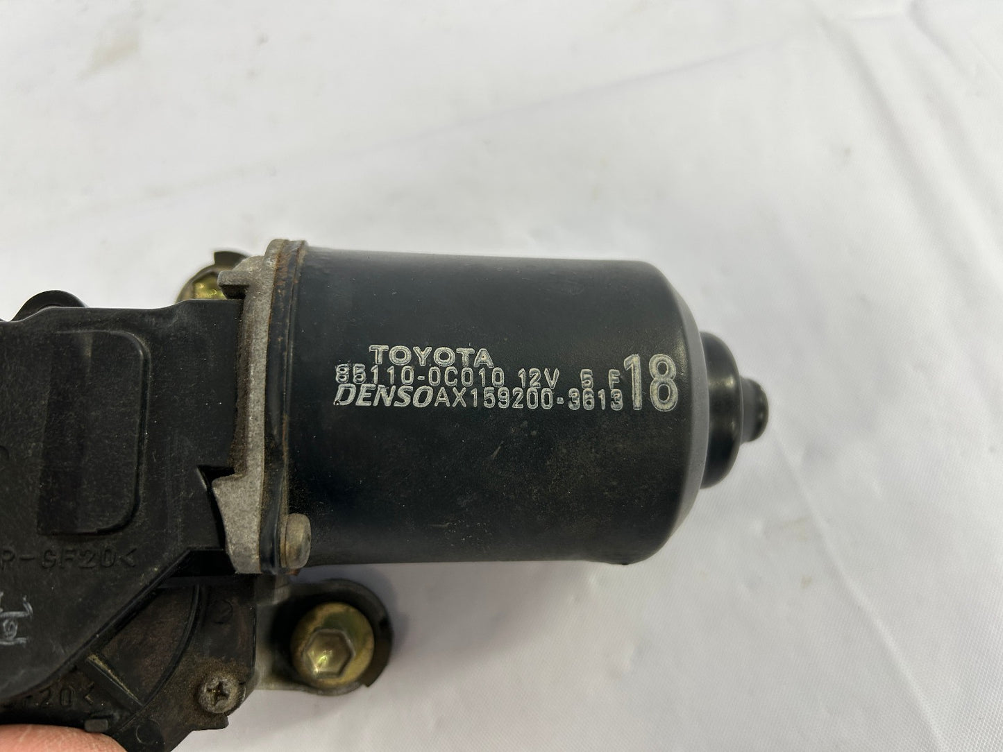 2000-2006 Toyota Tundra Windshield Wiper Motor OEM