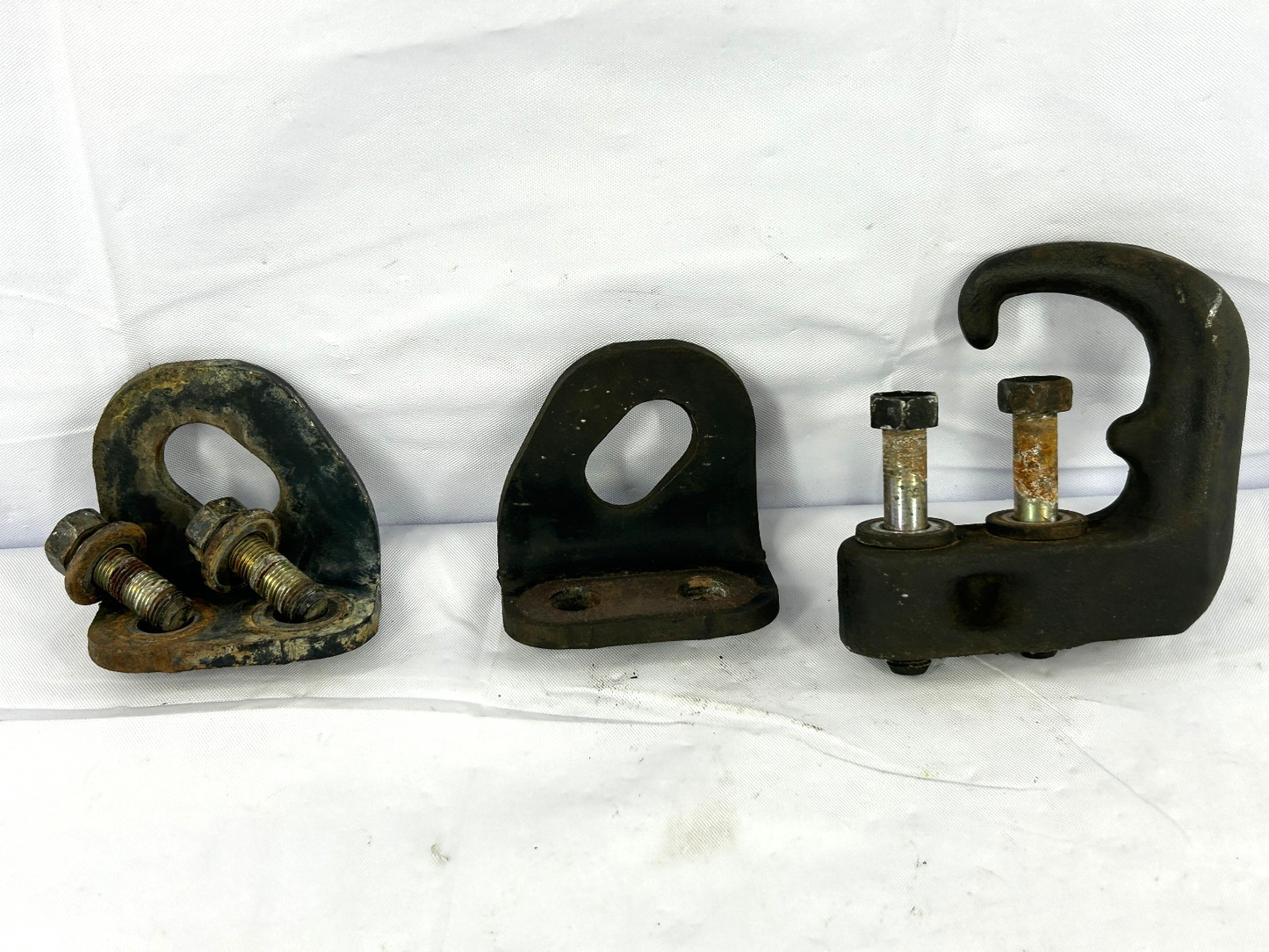 2000-2006 Toyota Tundra Front Tow Hook Bracket Set with Bolts OEM