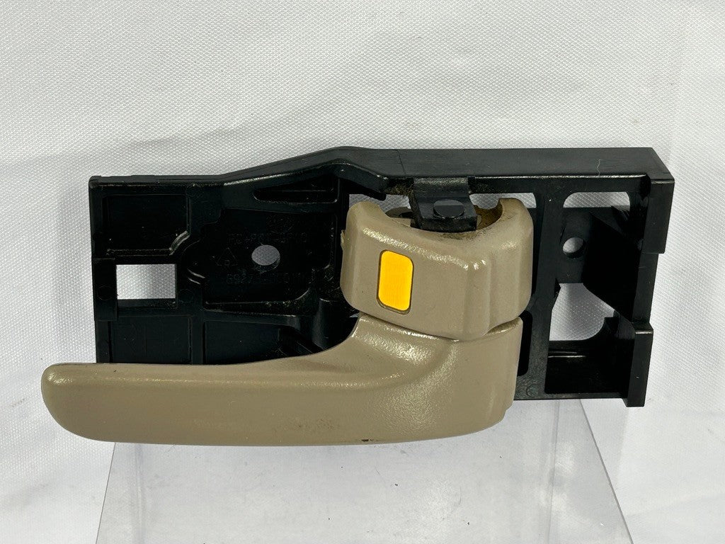 2004-2006 Toyota Tundra Right Front Interior Door Handle