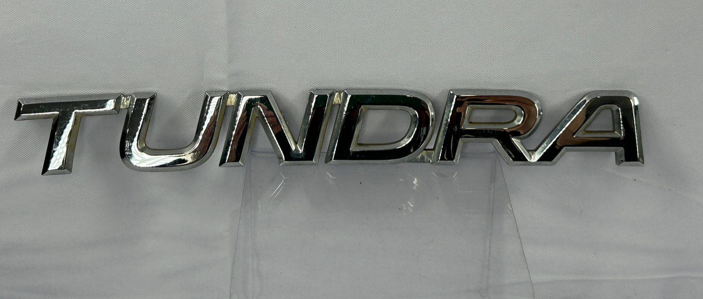 2002-2006 Toyota Toyota Tundra Rear Body Nameplate 75471-0C030 Emblem OEM