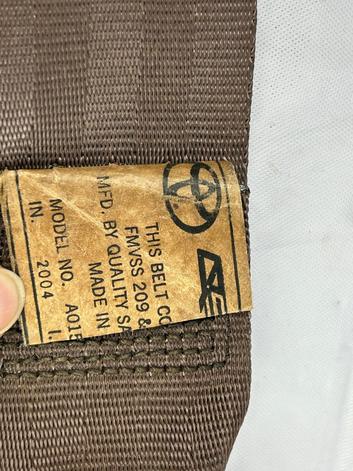 2000-2006 Toyota Tundra Extended Cab Rear Seat Belt Lap Belt Brown OEM