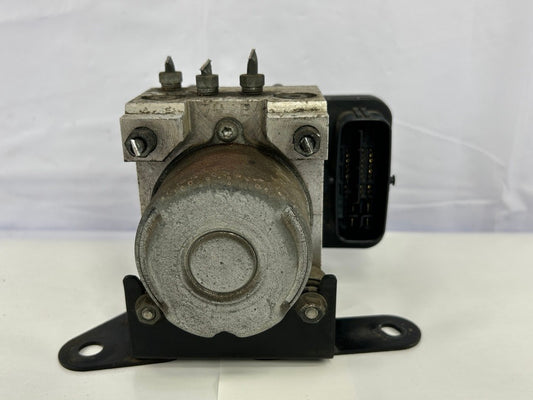2004 Toyota Tundra ABS Anti-Lock Brake Pump Control 44510-0C050 Module OEM