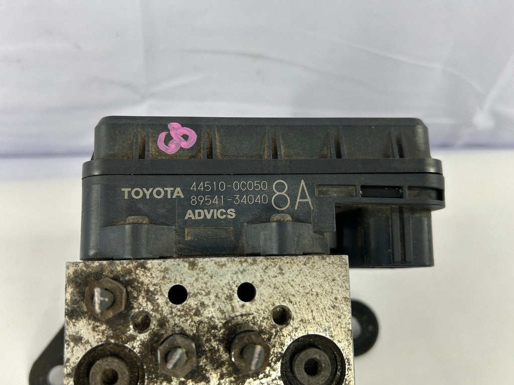 2004 Toyota Tundra ABS Anti-Lock Brake Pump Control 44510-0C050 Module OEM