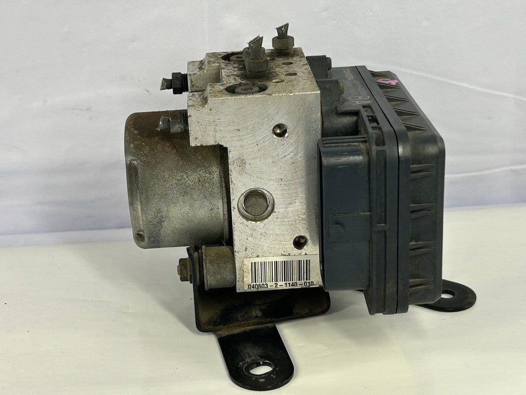 2004 Toyota Tundra ABS Anti-Lock Brake Pump Control 44510-0C050 Module OEM