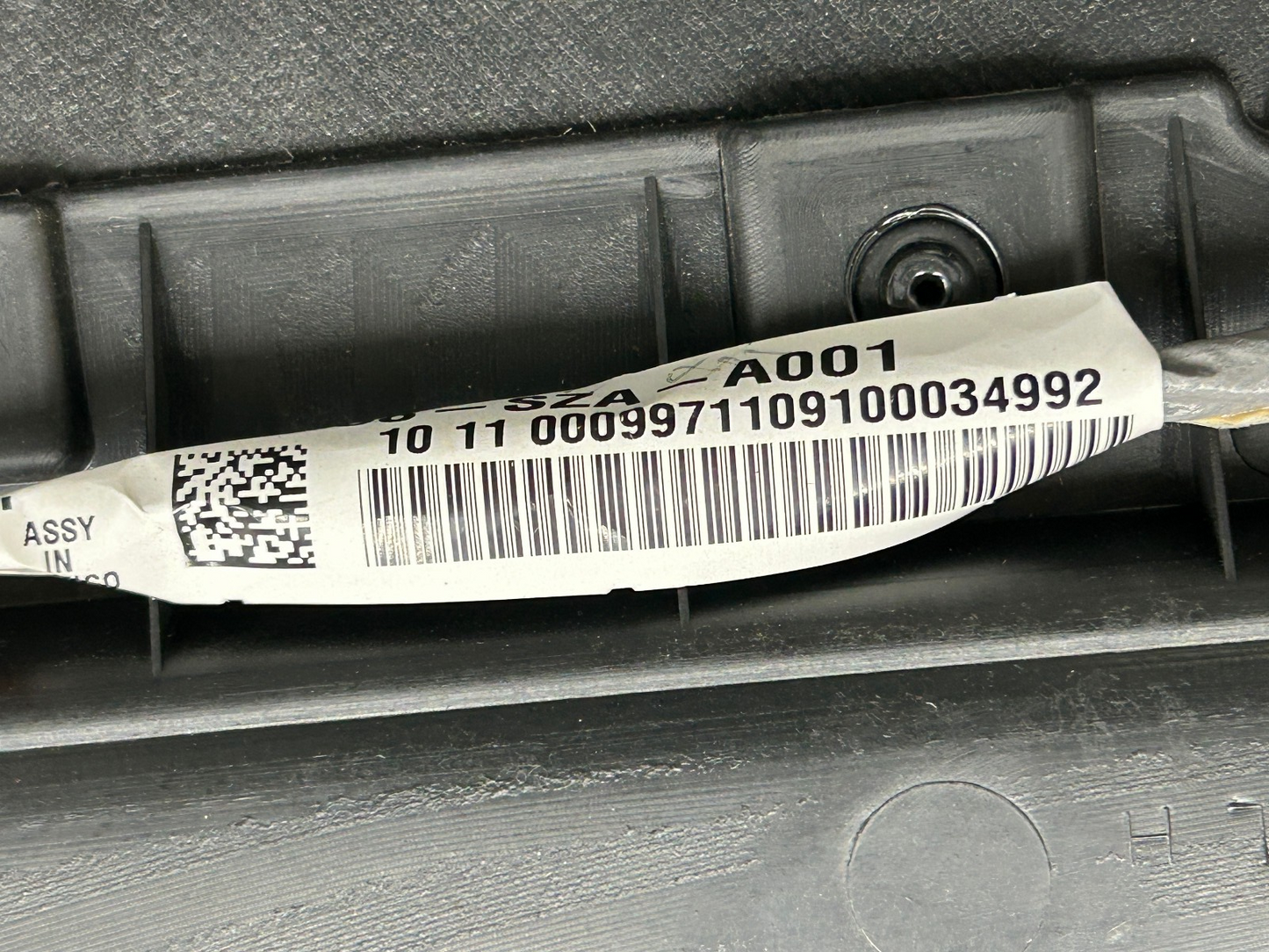 2009-2011 Honda Pilot Touring Left Rear Complete Door Panel with Shade OEM