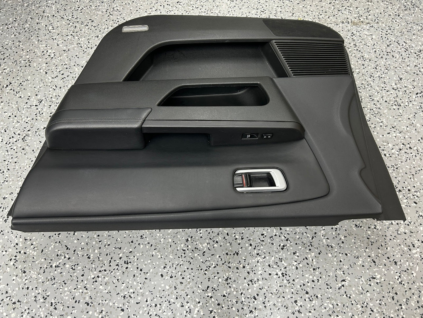 2009-2011 Honda Pilot Touring Right Front Complete Door Panel Black Leather OEM