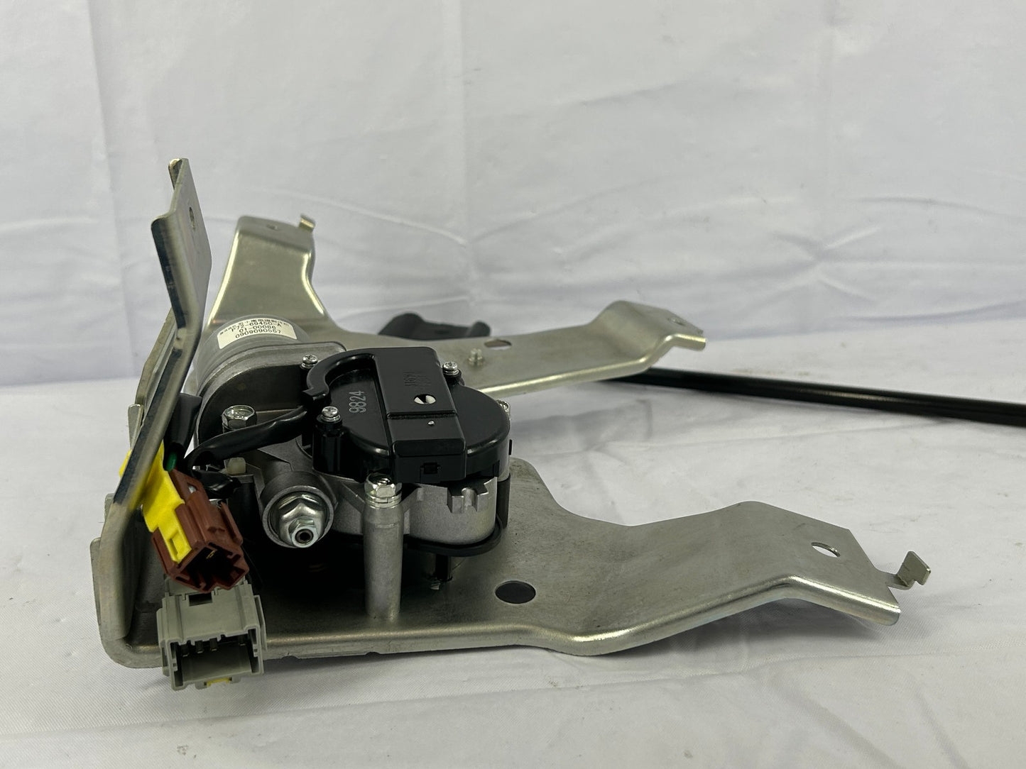 2009-2015 Honda Pilot Tailgate Lift Motor OEM