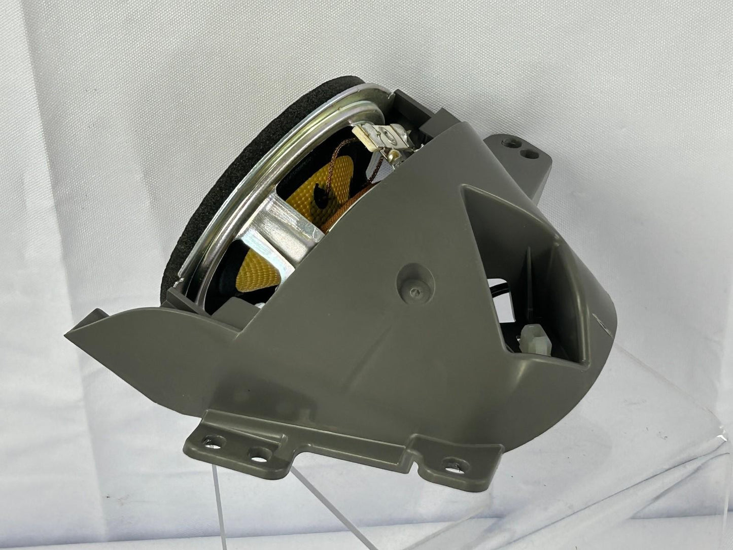 2009-2015 Honda Pilot Rear Right Upper Pillar Speaker Tweeter OEM