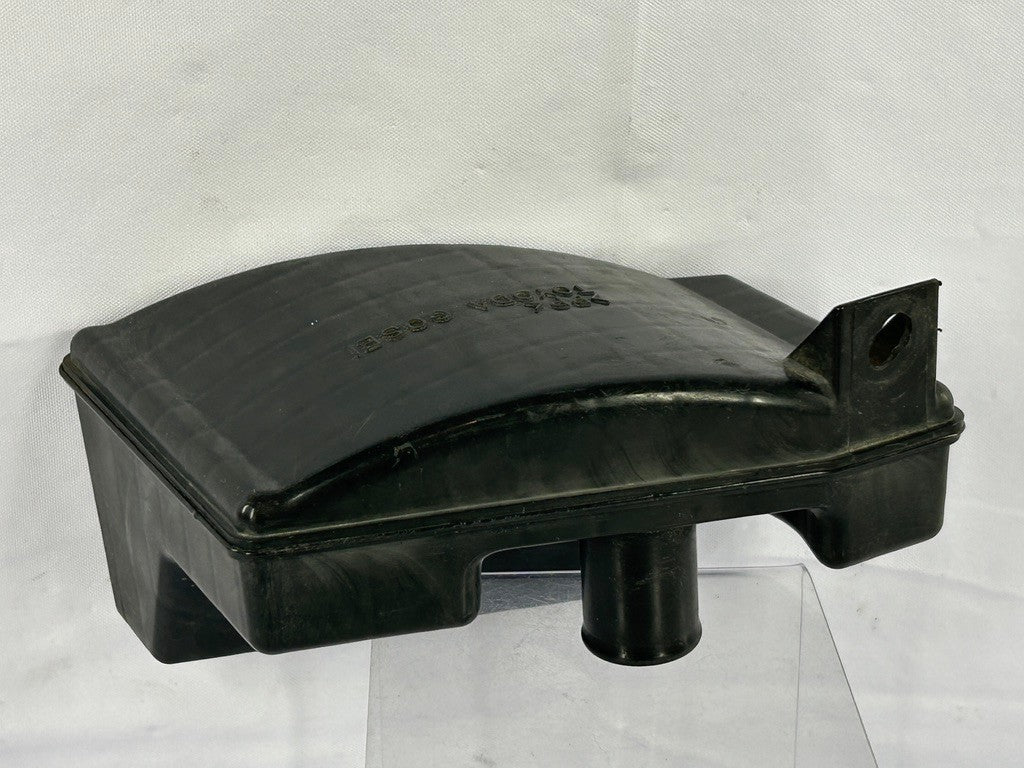 1996-1998 Toyota 4Runner Engine Air Intake Resonator 1789662010 OEM