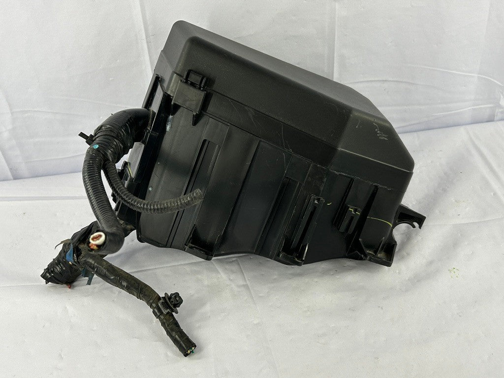 2015-2017 Subaru Outback 2.5L Engine Bay Fuse Box Relay Junction Block OEM