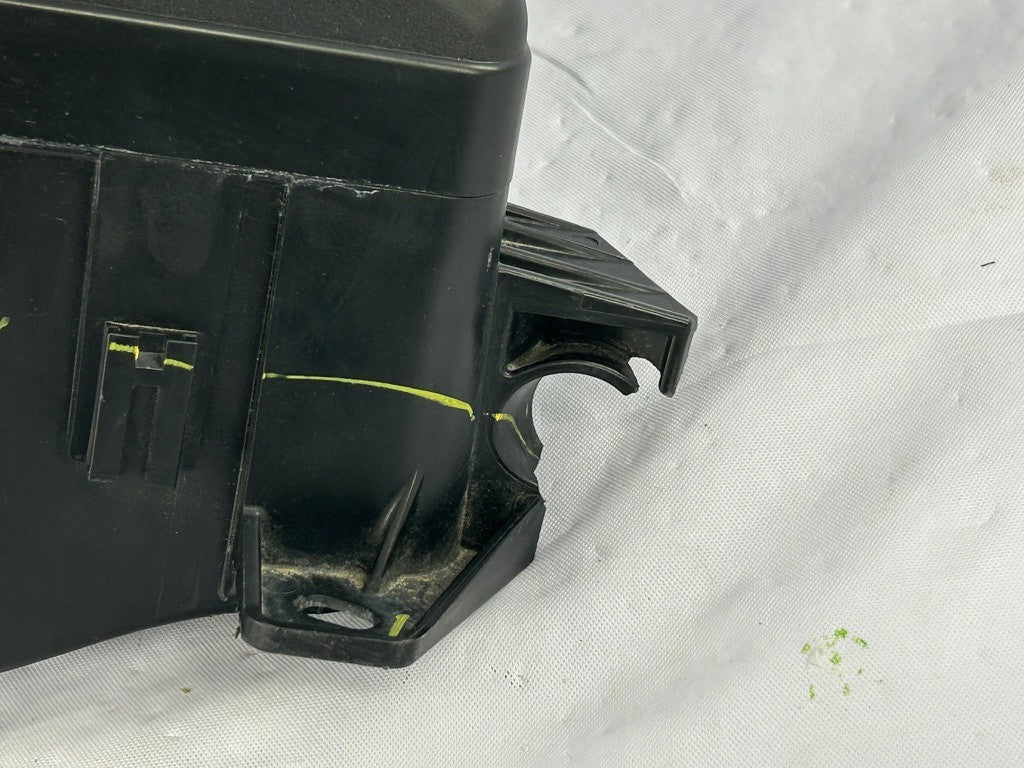 2015-2017 Subaru Outback 2.5L Engine Bay Fuse Box Relay Junction Block OEM