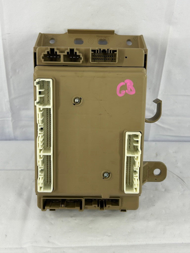 2015 Subaru Outback Junction Cabin Fuse Box 82201AL01A OEM