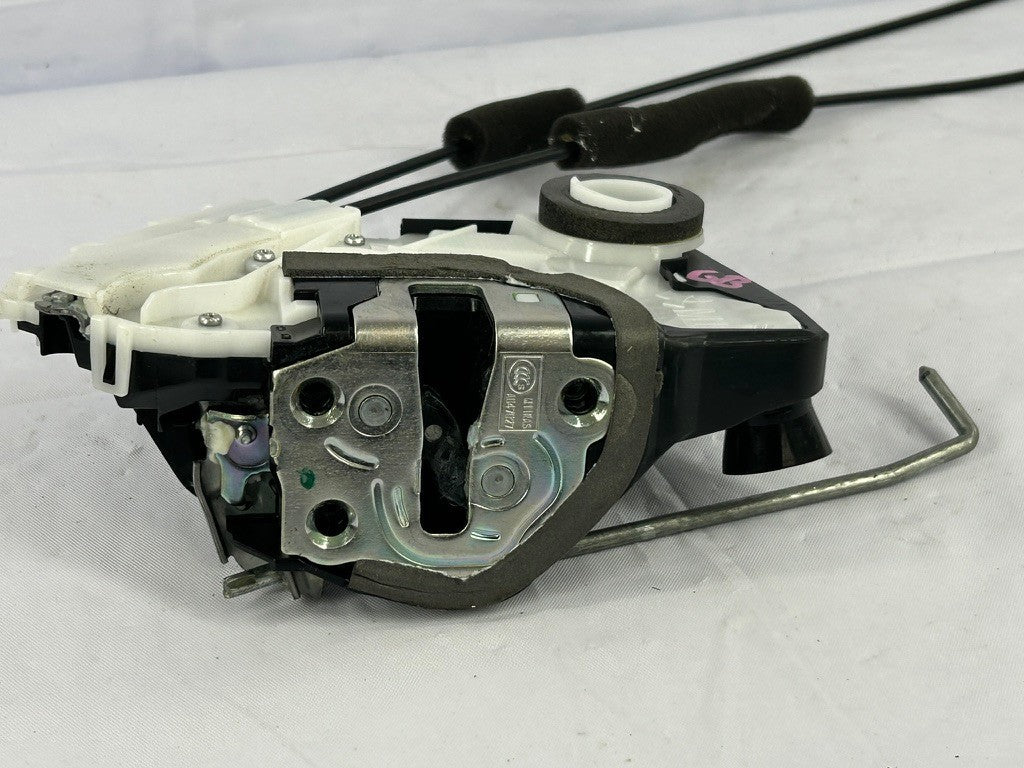 2015-2017 Subaru Outback Door Latch Lock Actuator Front Right OEM