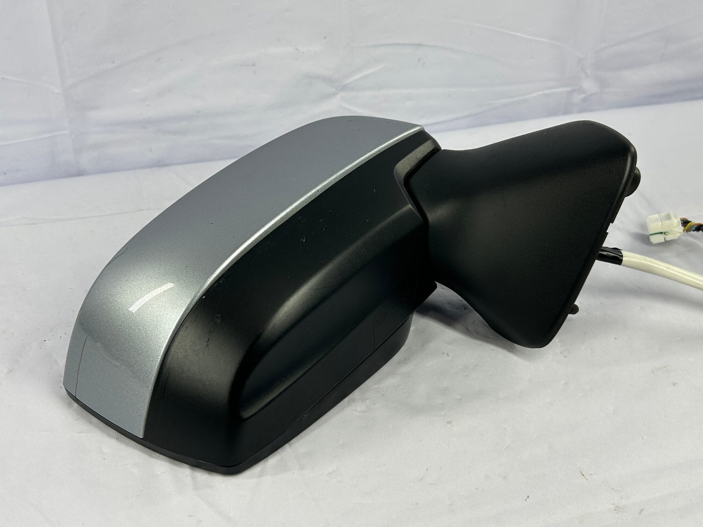 2015-2017 Subaru Outback Right Side View Heated Mirror 9-WIRE Silver OEM