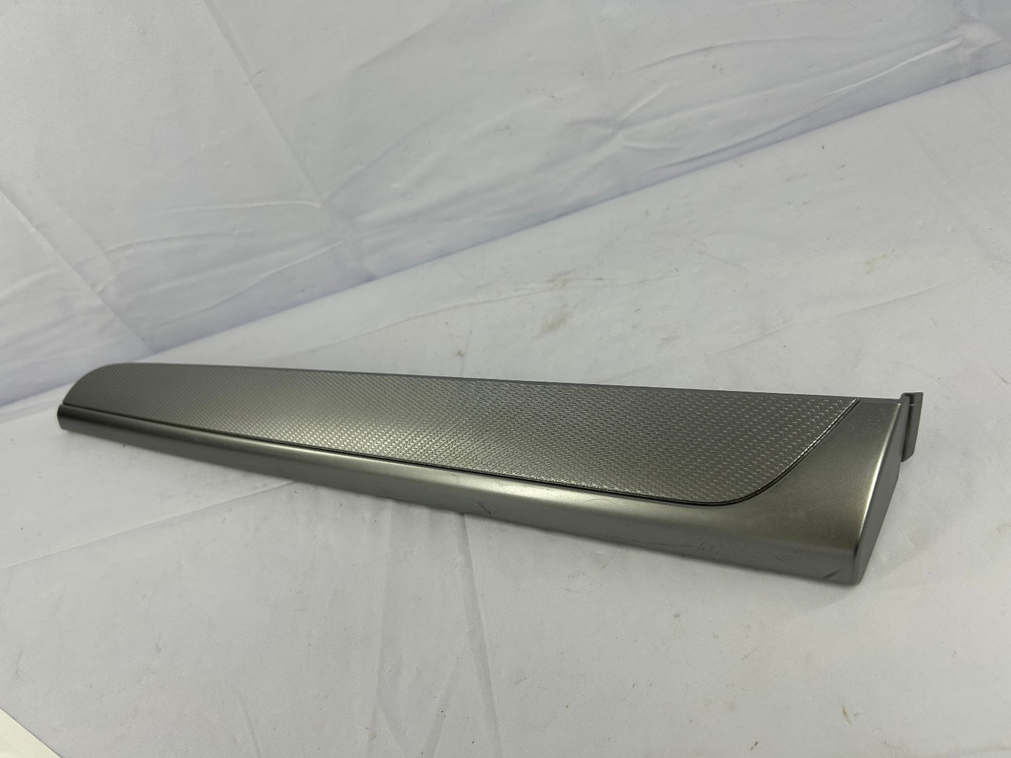 2015-2019 Subaru Outback Dash Dashboard Front Right Trim Panel "P" Bezel OEM