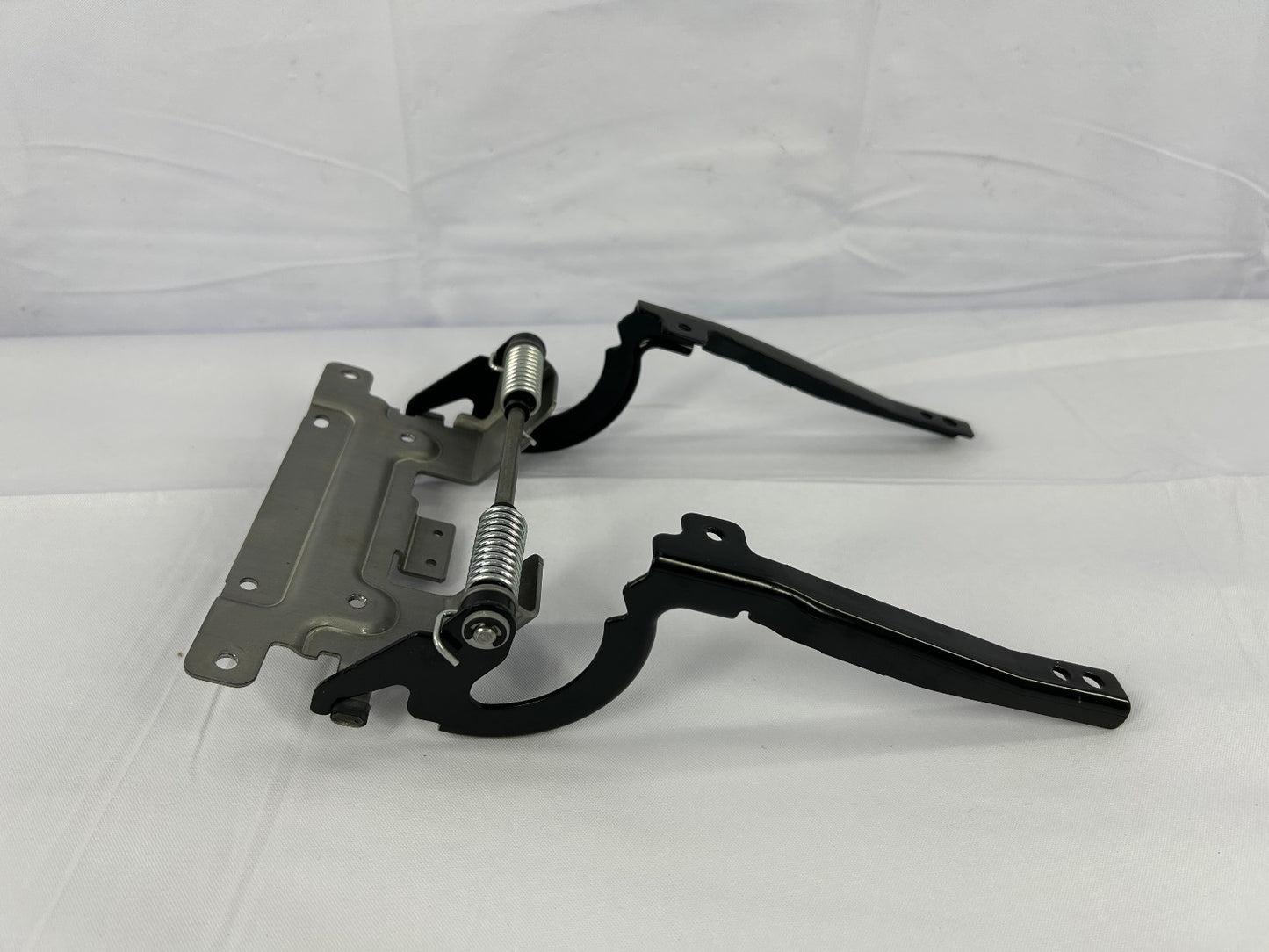 2015-2019 Subaru Outback Center Console Armrest Hinge Bracket OEM