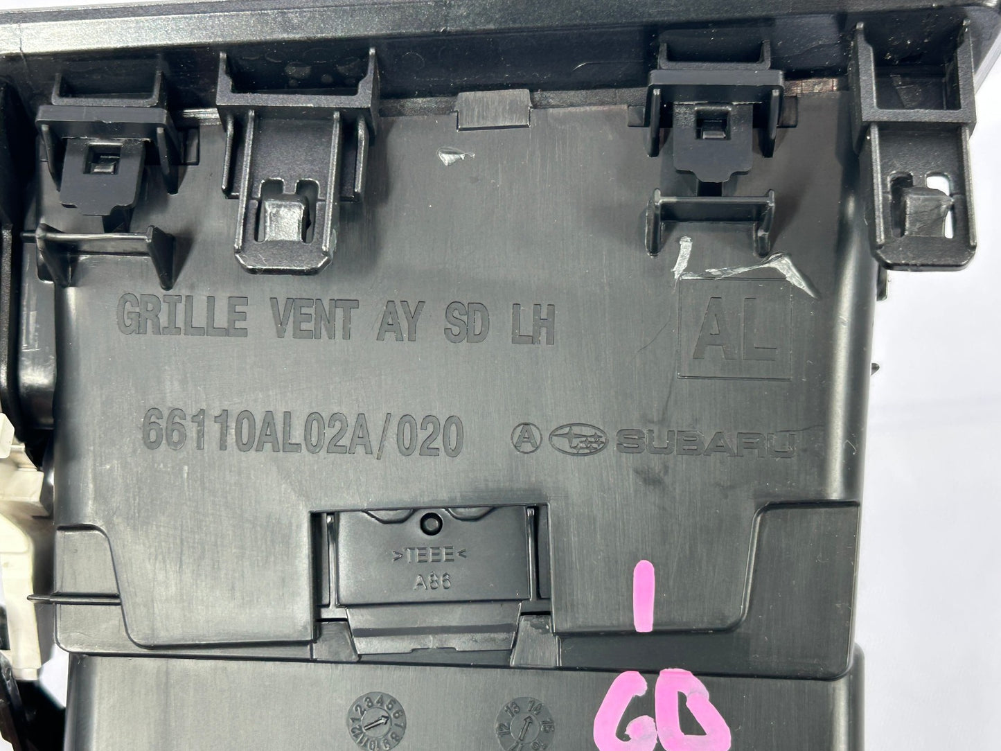 2015-2019 Subaru Outback Dash AC Heater Air Vent Left Silver OEM