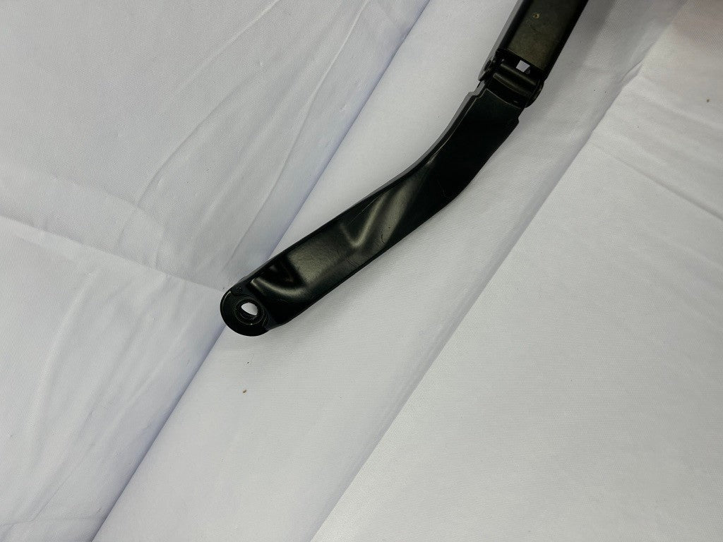 2008-2013 Toyota Highlander Front Wiper Arm Left OEM