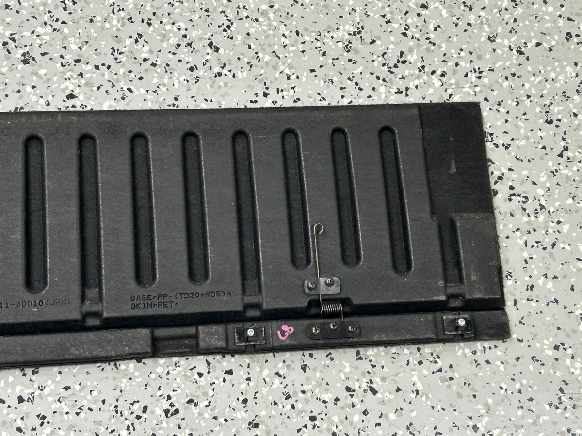 2010-2011 Toyota Highlander Deck Trim Board Access Cover Carpet OEM 58411-0E030
