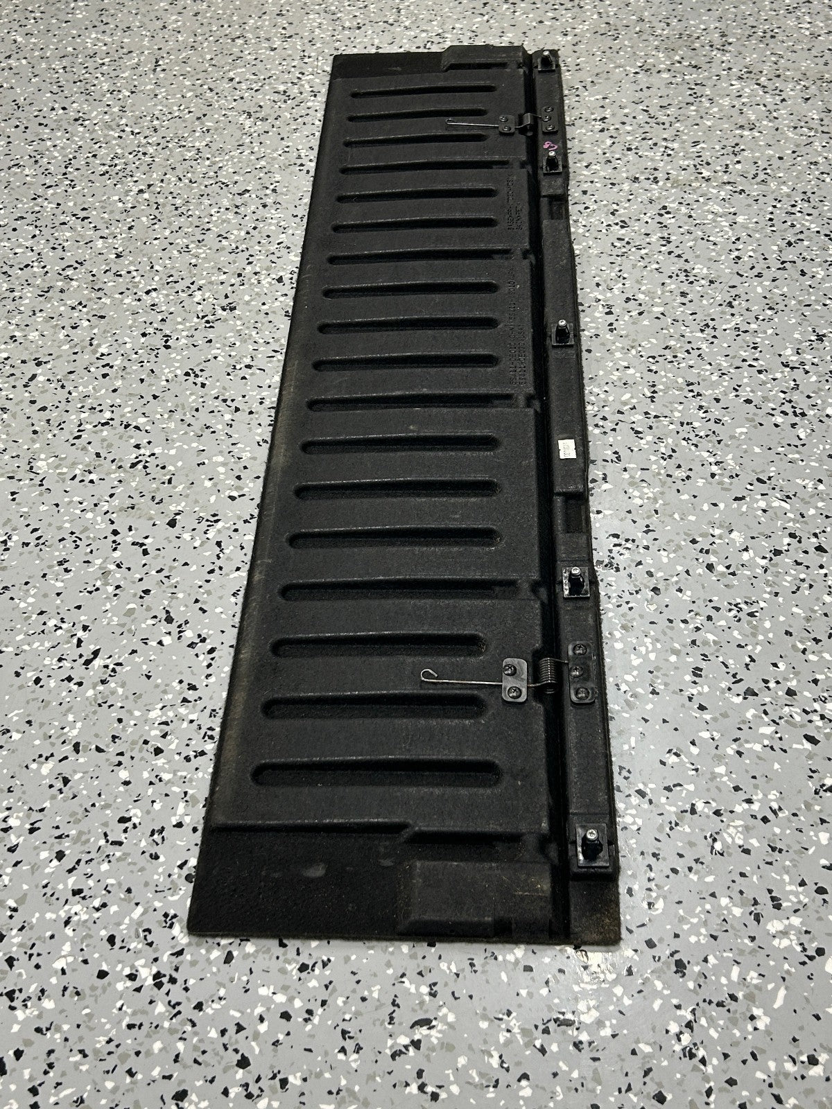 2010-2012 Toyota Highlander Deck Board Assembly Black Carpet 58410-0E040 OEM