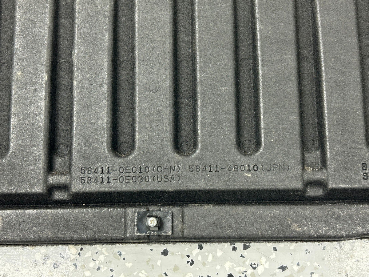 2010-2011 Toyota Highlander Deck Trim Board Access Cover Carpet OEM 58411-0E030