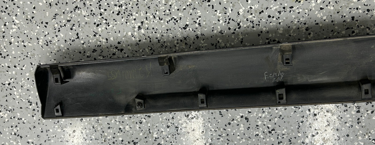 2010-2013 Toyota Highlander Door Molding Left Front Lower Trim 75072-0E030 OEM