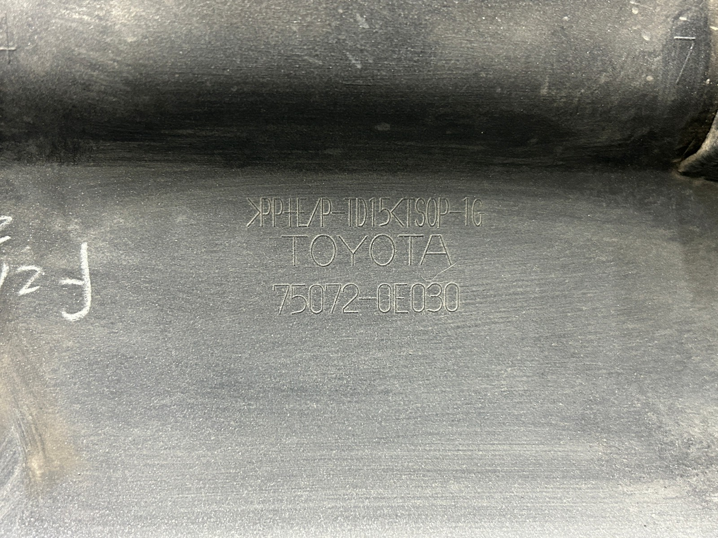 2010-2013 Toyota Highlander Door Molding Left Front Lower Trim 75072-0E030 OEM